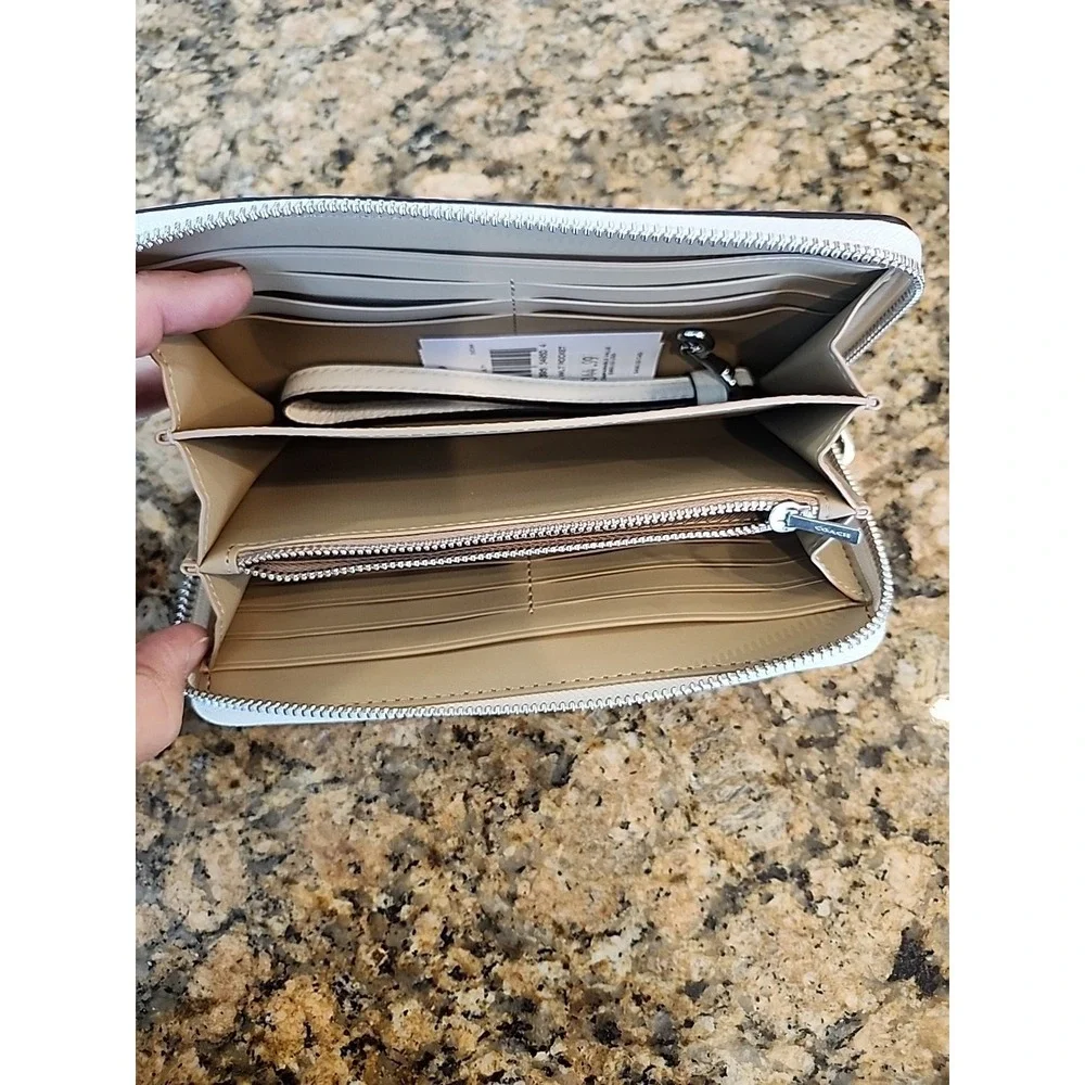 Coach  COSMIC COACH LONG ZIP AROUND WALLET WITH ROCKET PRINT CW864 Rocket‎